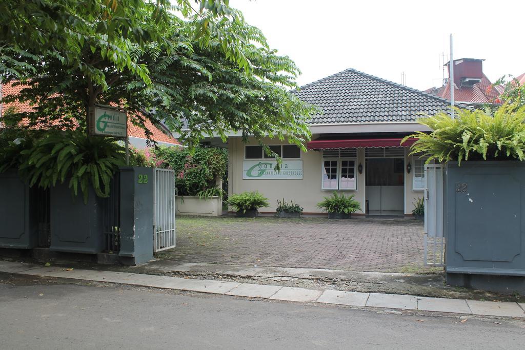 Gondia Guesthouse Jakarta Exterior photo