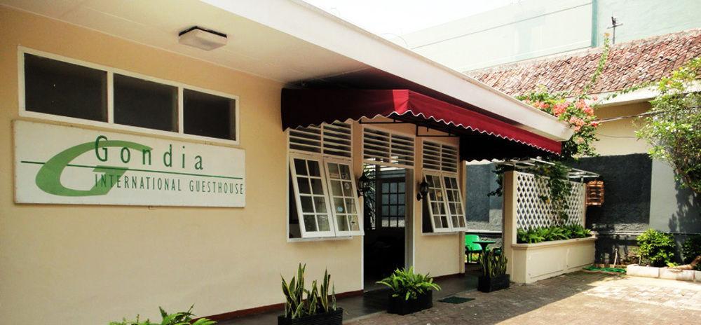 Gondia Guesthouse Jakarta Exterior photo