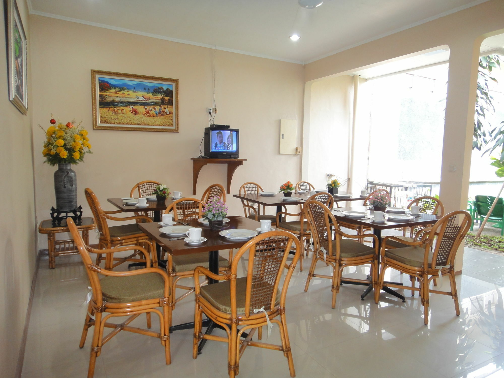 Gondia Guesthouse Jakarta Exterior photo